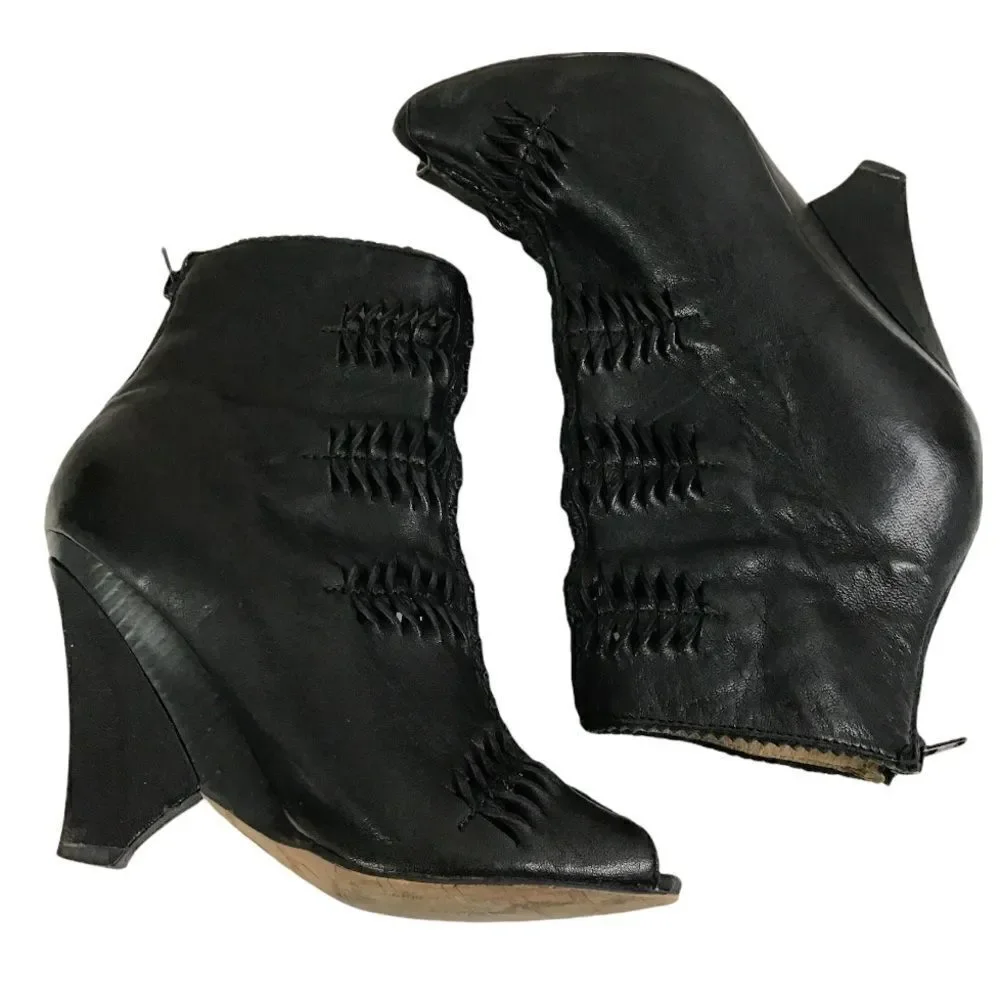 Sam Edelman NYC Black Leather Krosby Peep Toe Bootie